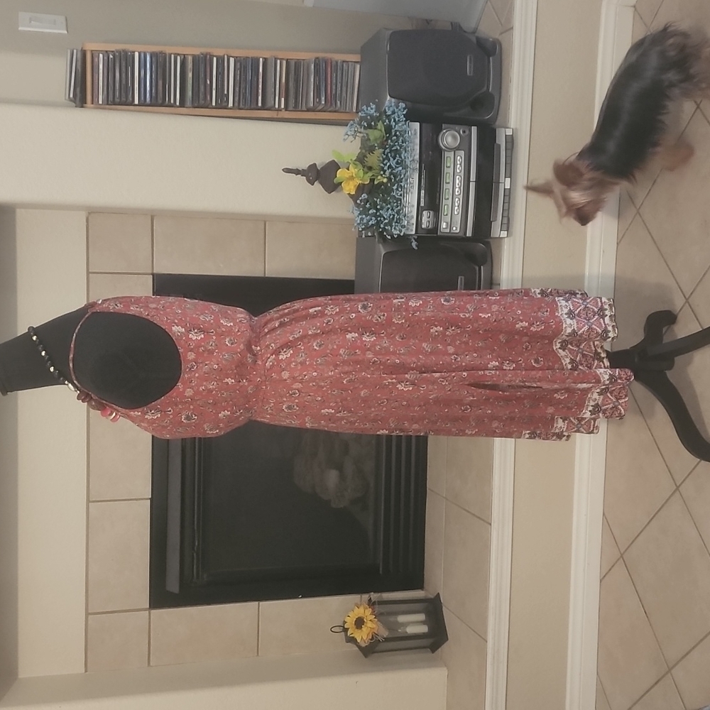 Dress - Picture 5 of 6